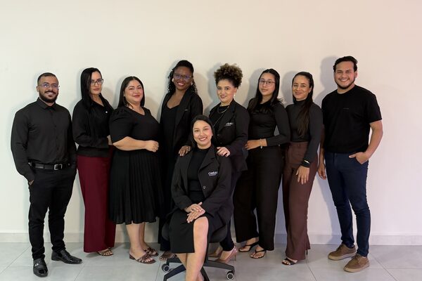 Equipe Contaxx reunida no escritório de Palmas